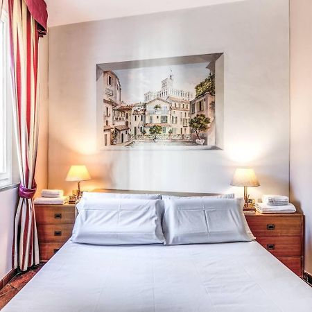 Apartament Cozy Flat In Trevi Fountain Rzym Zewnętrze zdjęcie