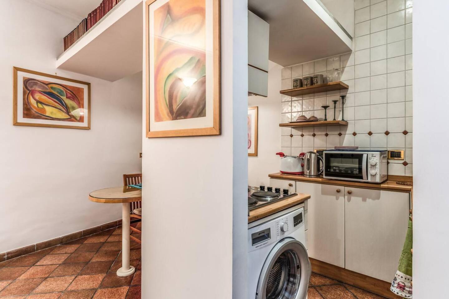 Apartament Cozy Flat In Trevi Fountain Rzym Zewnętrze zdjęcie