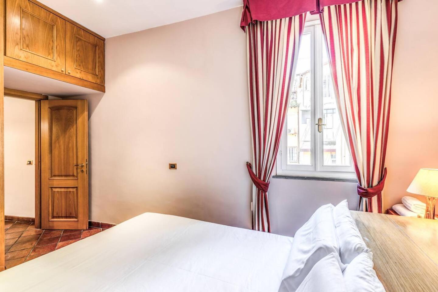 Apartament Cozy Flat In Trevi Fountain Rzym Zewnętrze zdjęcie