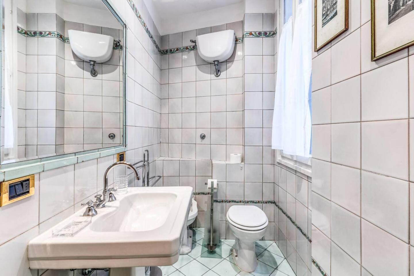 Apartament Cozy Flat In Trevi Fountain Rzym Zewnętrze zdjęcie