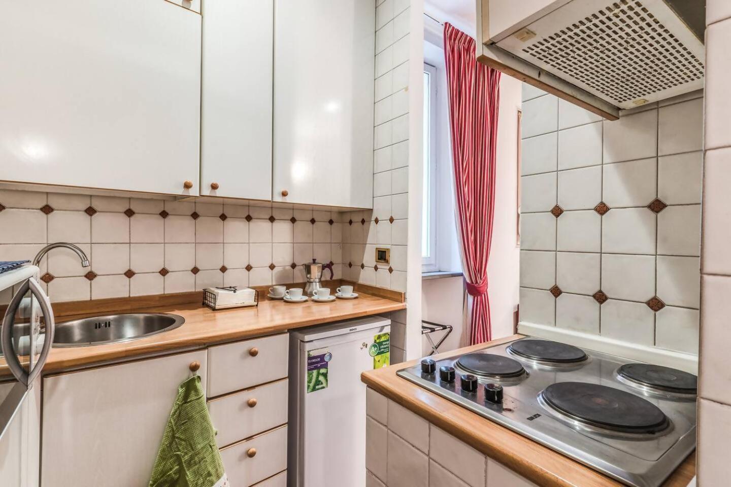 Apartament Cozy Flat In Trevi Fountain Rzym Zewnętrze zdjęcie