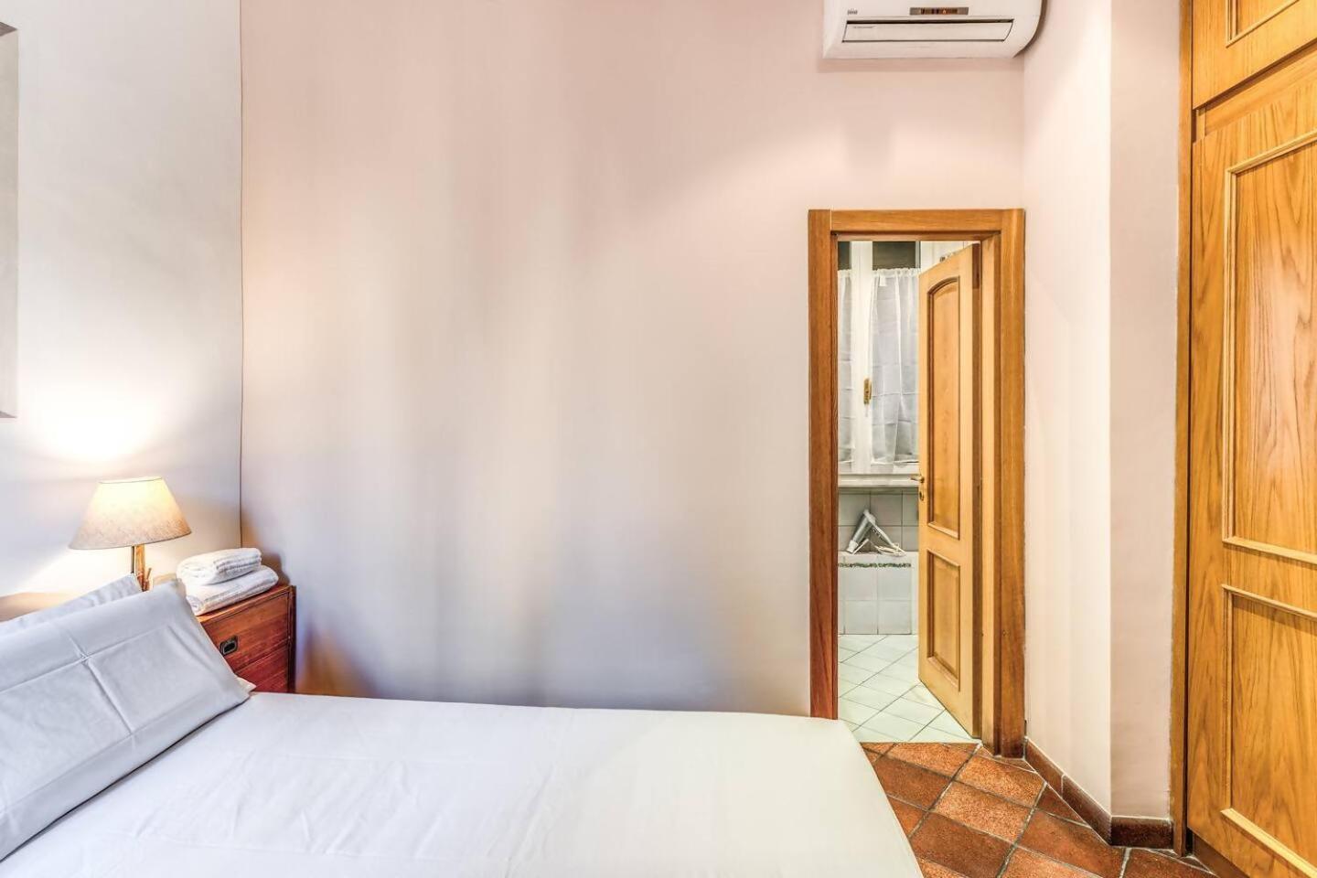 Apartament Cozy Flat In Trevi Fountain Rzym Zewnętrze zdjęcie